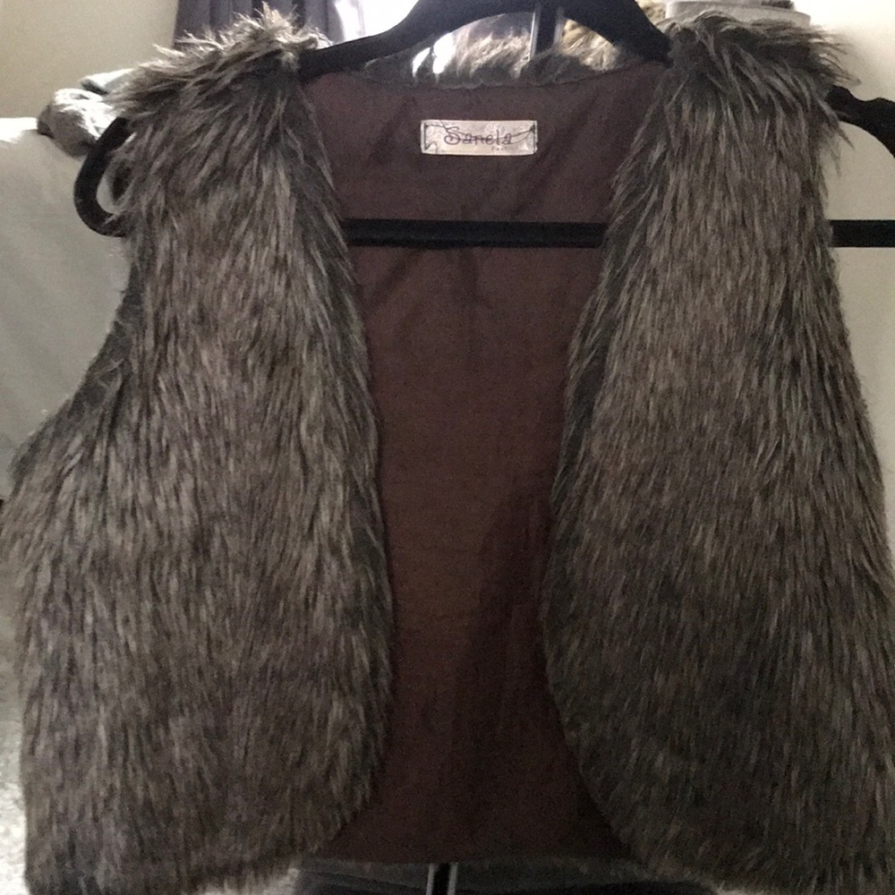 Faux fur vest